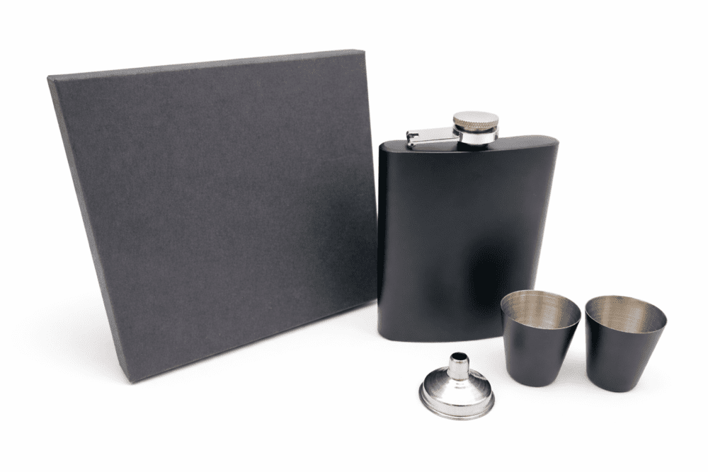 Laser Engraving : 8oz Matte Black Hip Flask Set (with option for us to engrave)