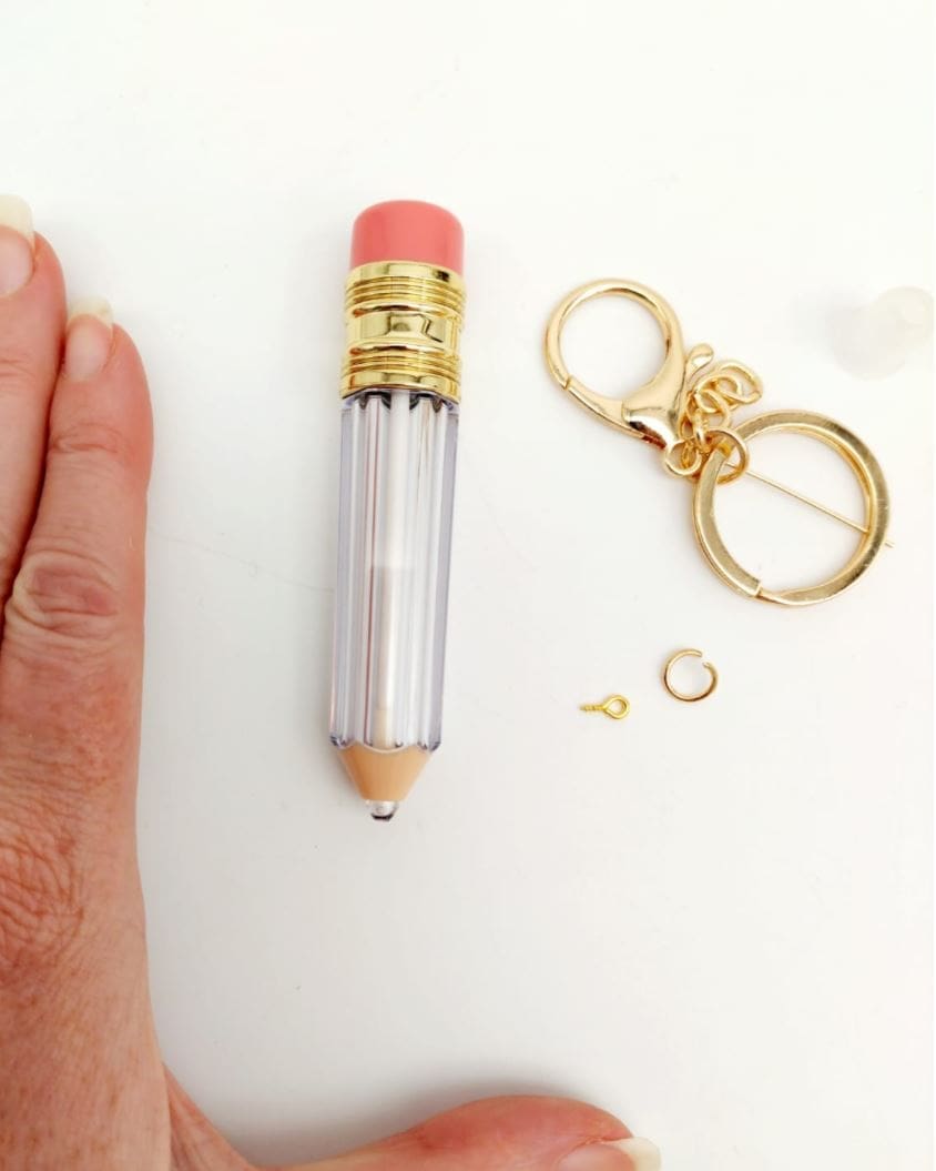 Pencillipgloss1 Keyrings : DIY Pencil Holder Keychain or Just the Pencil Lipgloss Container