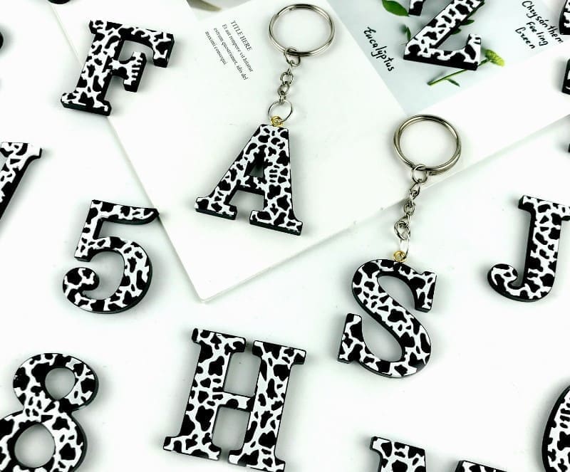 Resin & Epoxy : Alpha Leopard, Cow or Cheetah Keychain Silicone Mould