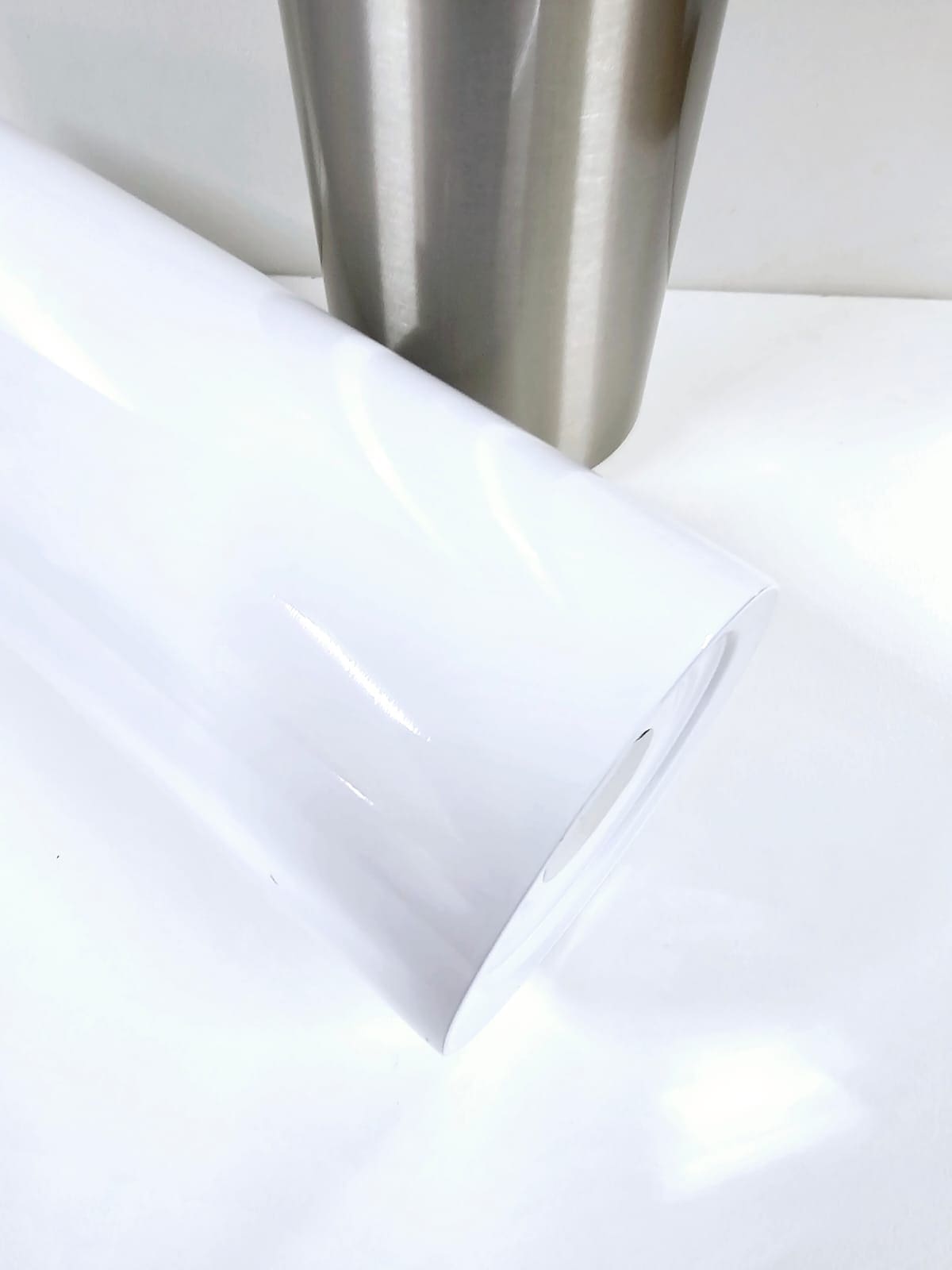 Sublimation Blanks : 20oz Straight Flat Edge Bottom Tumbler (White & Silver)