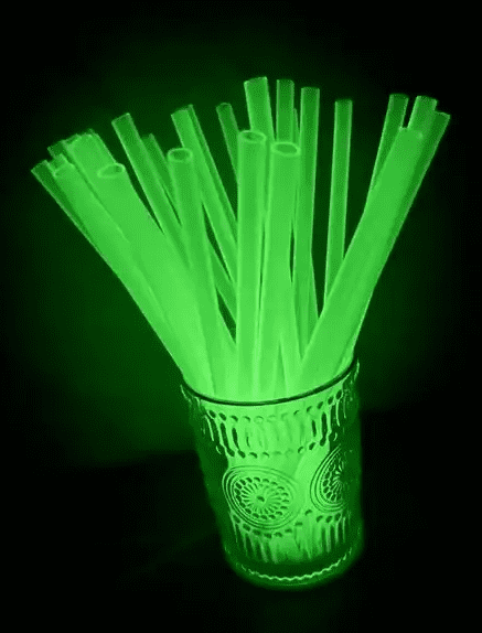 Consumables : Glow in the Dark Plastic Straws for 26cm & 30cm for 40oz Stanley Dupe (Packs of 5)