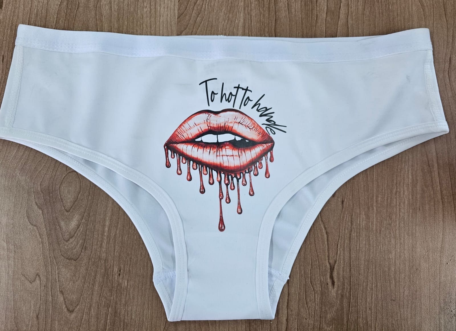 Ladies Underwear : Cheekies