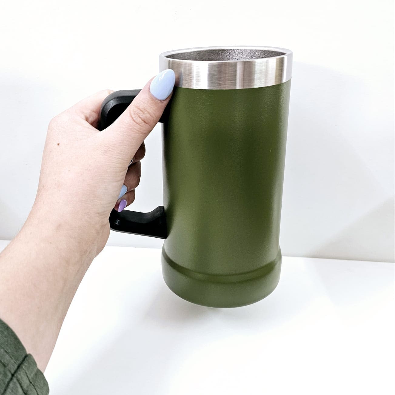 Tumblers : 23oz Steel Beer Mugs