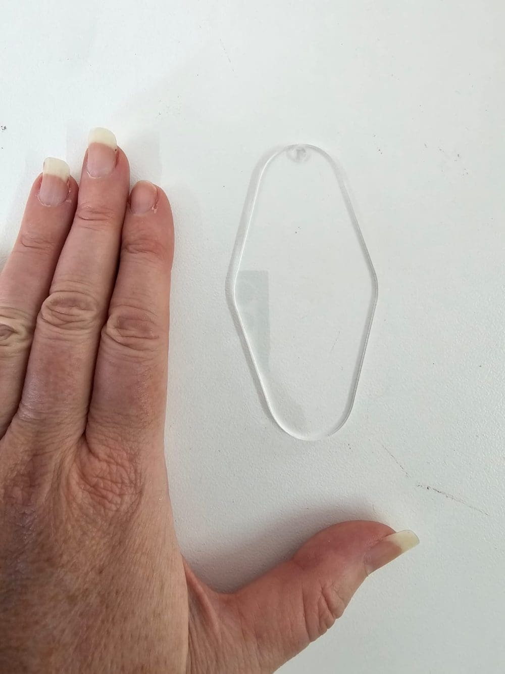 Laser Acrylic Shapes : CLEAR Motel Keychain + 30mm Silver Split Keyring  (1.5, 2, 3 & 5mm)