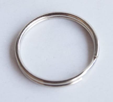 Keychain : 30mm Silver Keyring (Individual, Packs of 50, 100, 500 and 1000)