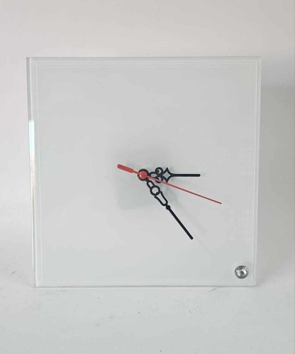 Sublimation Blanks : Glossy Tile Glass Clocks For Sublimation (20 by 20cm)