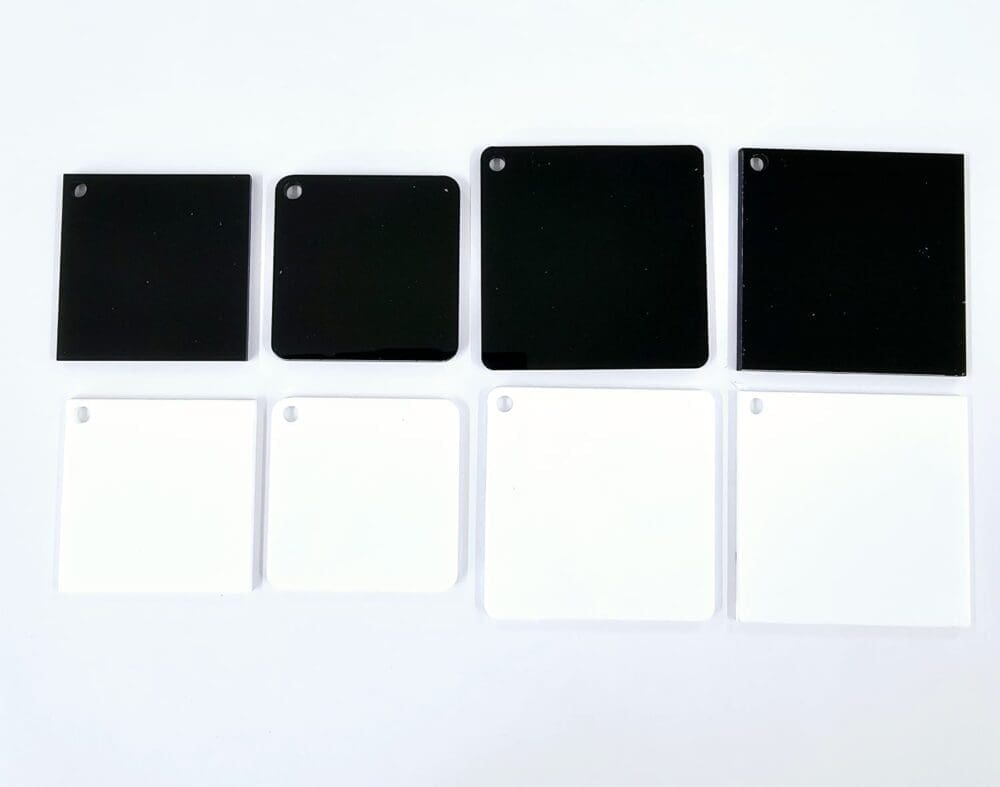 Laser Acrylic Shapes : 3mm BLACK or WHITE SQUARE Acrylic, Disc (5 & 6cm) + 30mm Silver Split Keyring