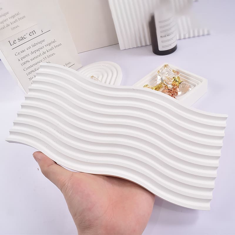 Silicone Moulds : Various Sized Wave Shaped Silicone Moulds Trays