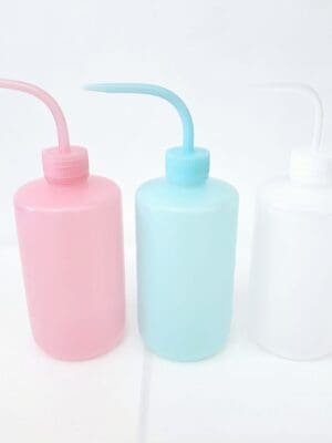 Snow Globe Consumables : Squeeze 500ml Bottle with long nozzle for Snowglobe Mixture