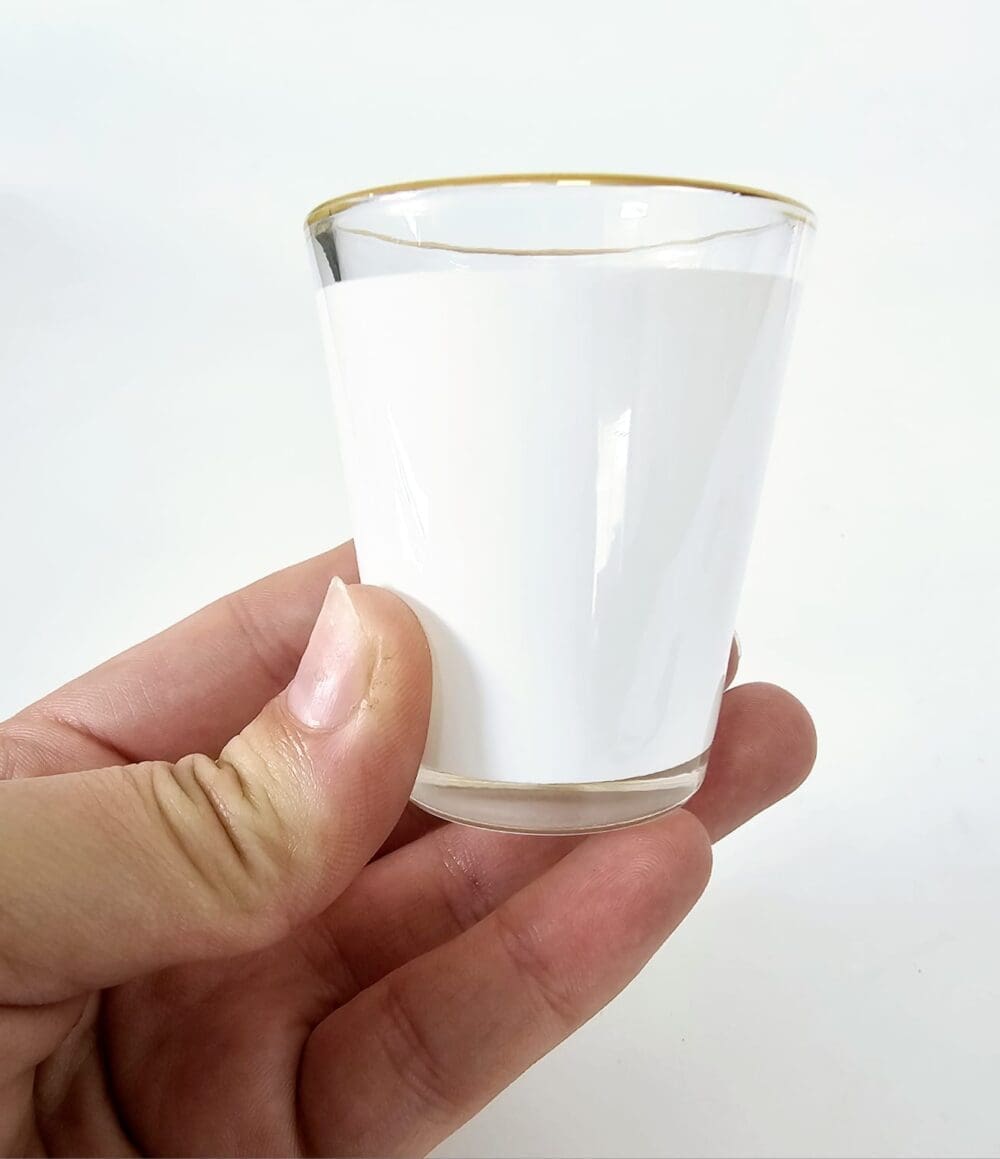 Sublimation Blanks : 1.5oz Shot Glass With White Patch & Gold Rim (TTX)
