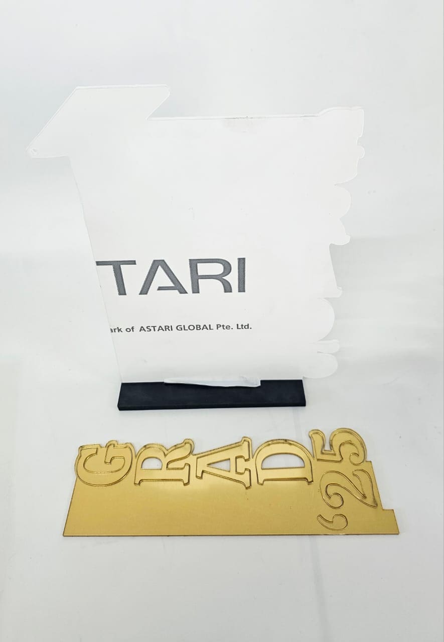 Laser Acrylic Blanks : DIY Blank Clear 3mm Acrylic Graduation with Grad Year in Gold Mirror, Mortarboard (Hat) + Black Tassel & 6mm Black Melamine Stand (Option 3)