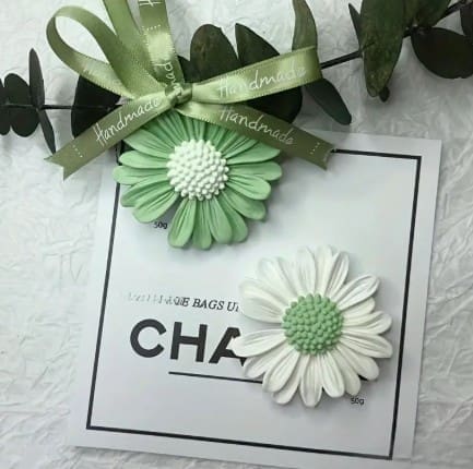 Silicone Mould : Silicone Daisy Flower Mould (With Hole & Without) (SDFM)