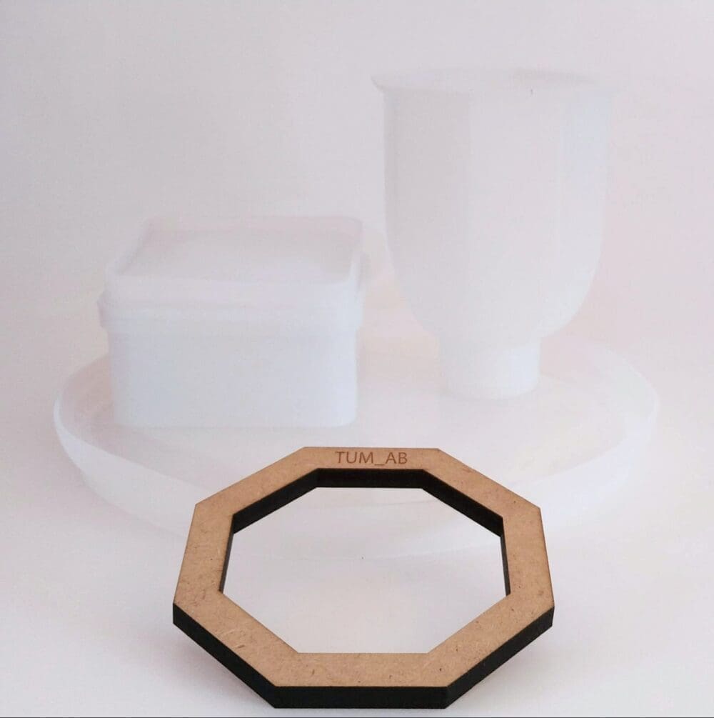 TUM_AB#3 Resin & Epoxy : 4 Piece Square Large Container Set; Vase and Irregular Tray Silicone Mould (Code TUM_AB) + Casting Support Jig for the Vase mould