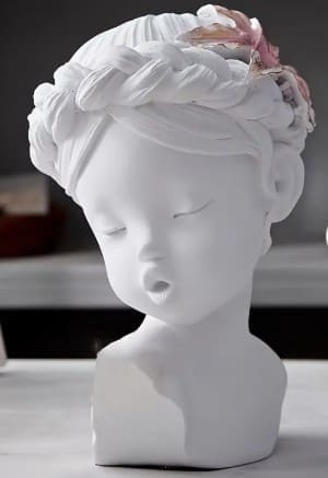 Silicone Mould : Pouting Girl Silicone Mould  (Code TUM_AH)