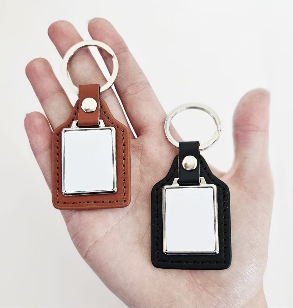 Sublimation Blanks : Square PU Leather Keyring with metal insert (TTX)