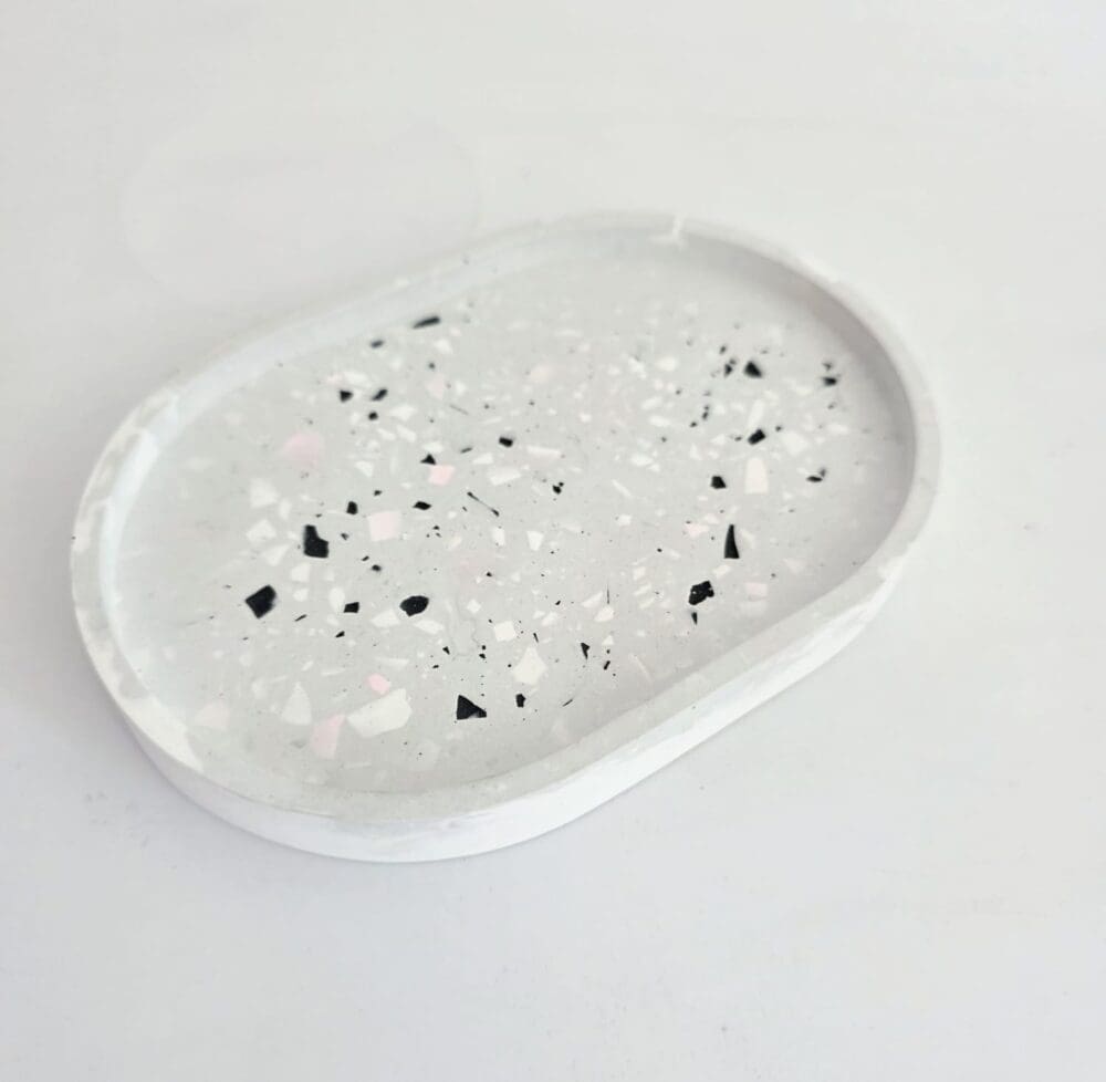 Gypsogem Eco Resin : 1.5kg Combo Deal Gypsogem Eco Resin Original Super White (1kg powder + 500g Hardener)