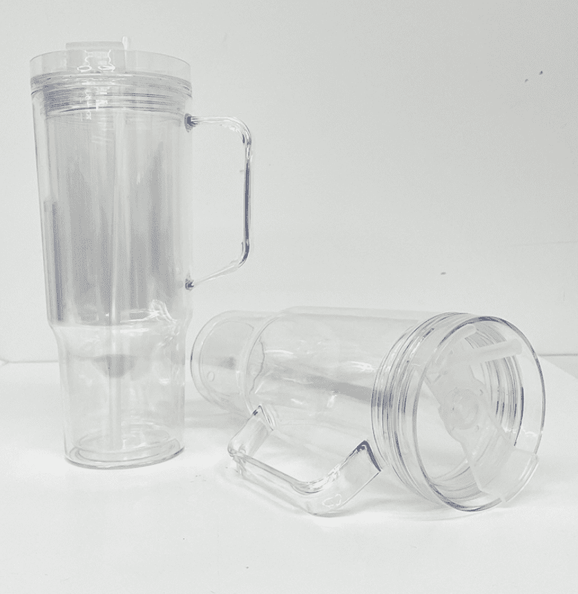 Snow Globe Tumblers : 40oz (1182,94mls) Plastic Stanley Dupe Styled Snow Globe Tumbler (with predrilled hole & plug)