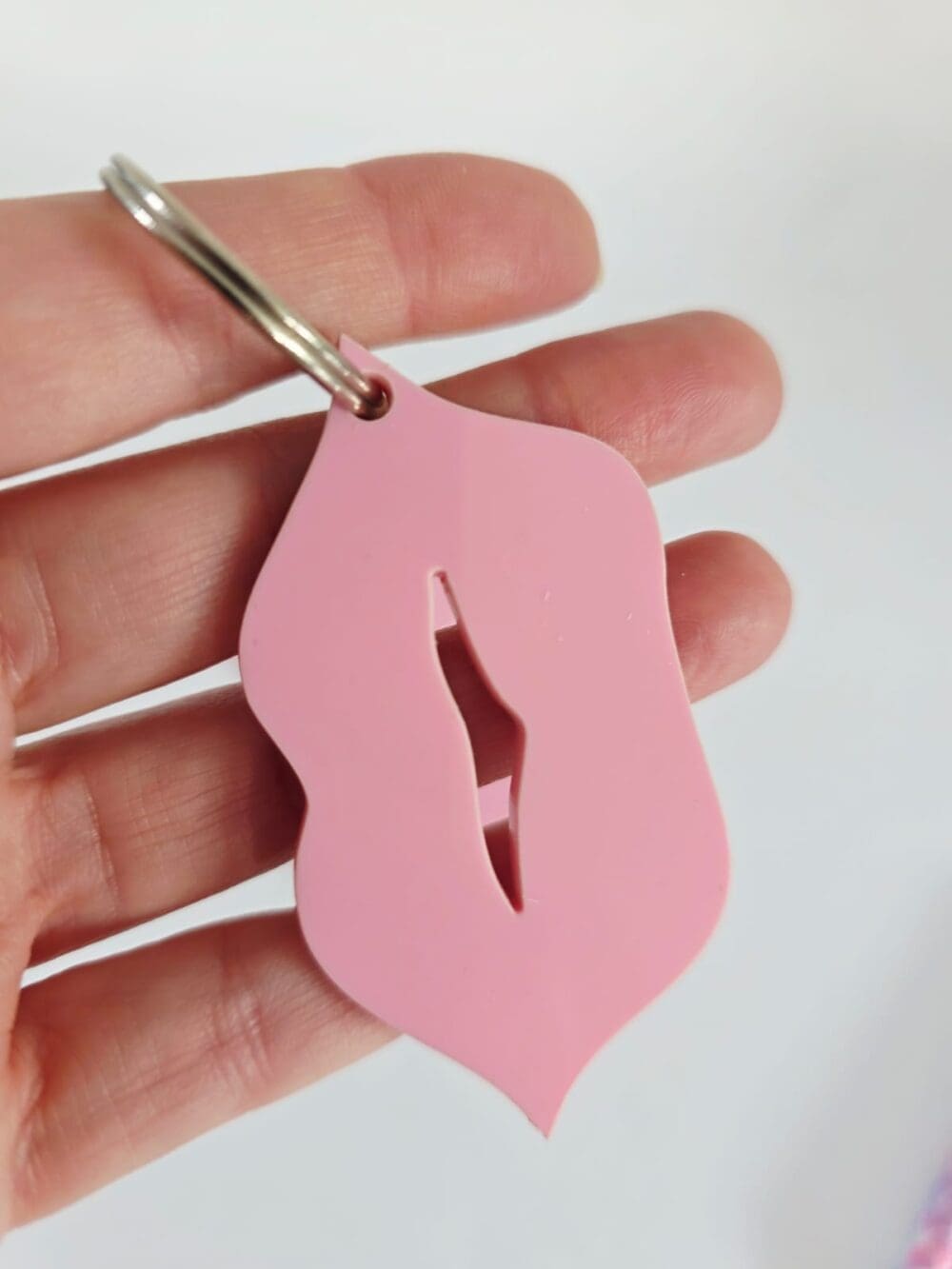 Laser Acrylic Shapes : Pastel Acrylic Range : Lip Shape Keychain, Disc + Keyring (Set of 5)