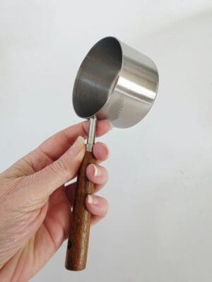 Arts & Crafts : 250ml Stainless Steel Measuring Cup with Wooden Handle